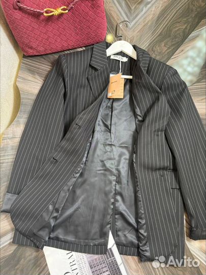 Пиджак и футболки m1u m1u