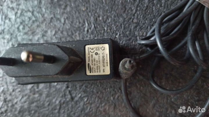 Зарядное устройство и адаптеры