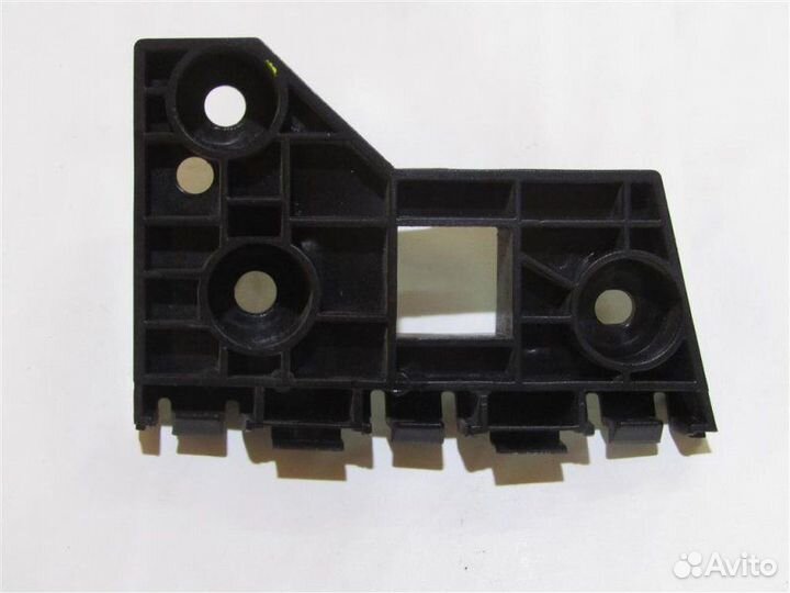 Брекет крепление бампера передний правый Haval F7