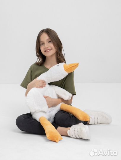 Мягкая игрушка ‘гусь-обнимусь‘ 50см