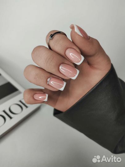 Маникюр под ключ