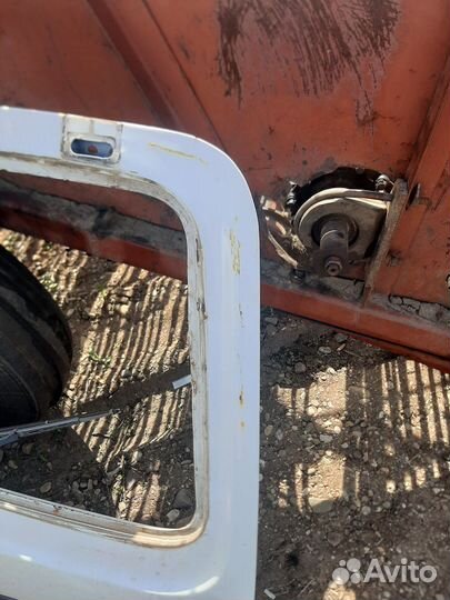 Крышка багажника niva 21214