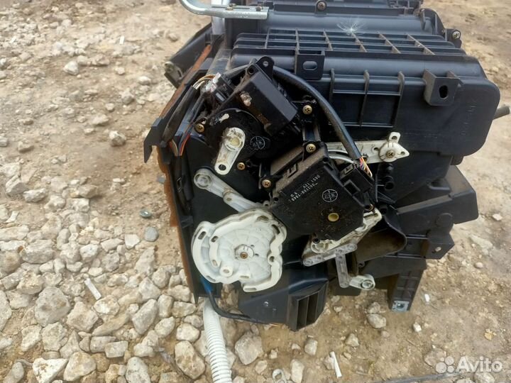 Печка Toyota Prius nhw10