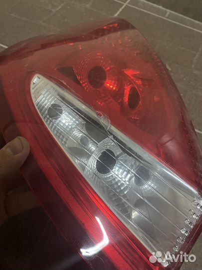 Задняя фара ford fiesta