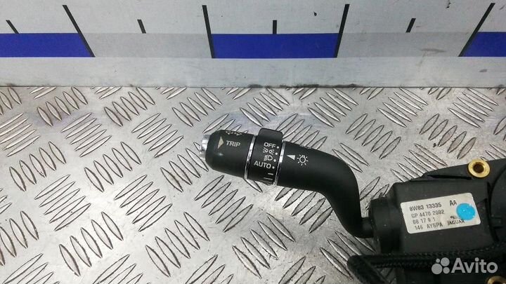 Переключатель поворотов подрулевой Jaguar XF