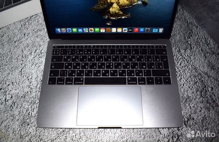 Macbook pro 13 2017 256gb