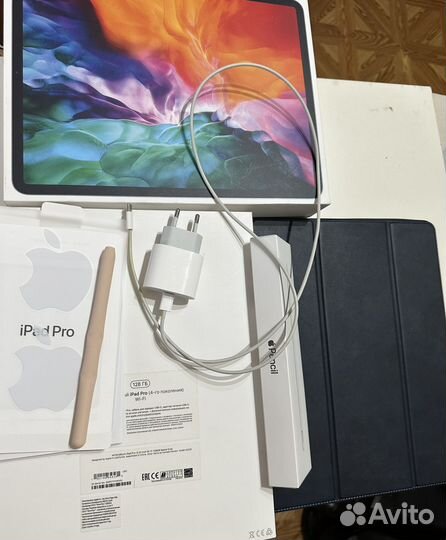 iPad 12.9 pro wifi 2020 4 поколение