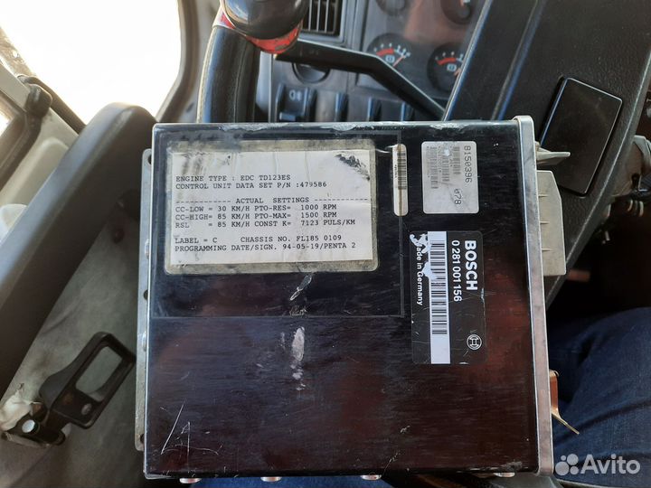 Блок управления двигателем Вольво