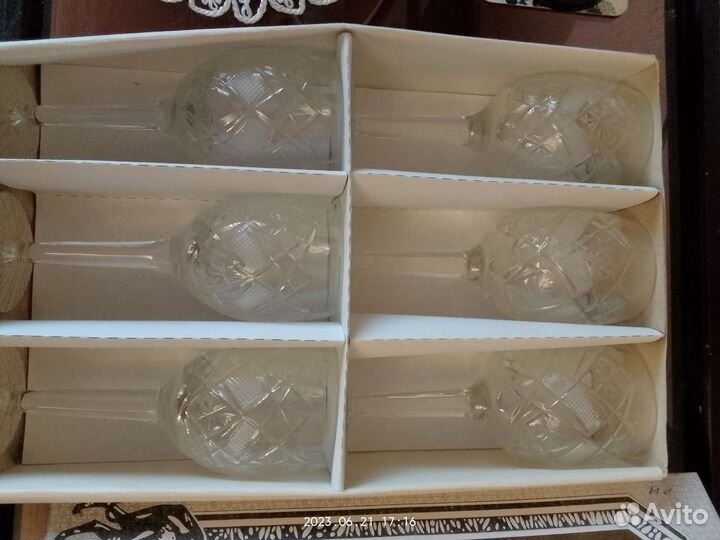 Хрустальные бокалы