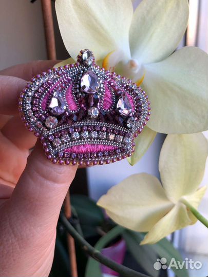 Брошь и подвеска 