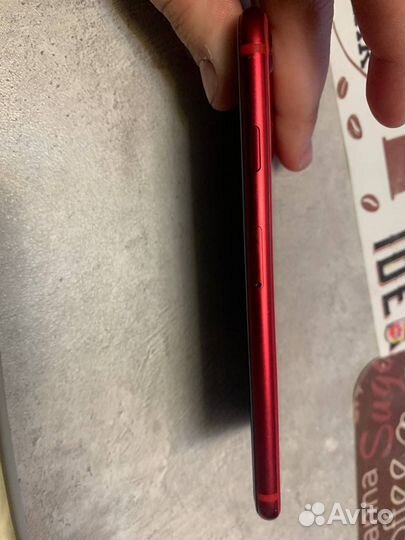 iPhone SE (2020), 128 ГБ