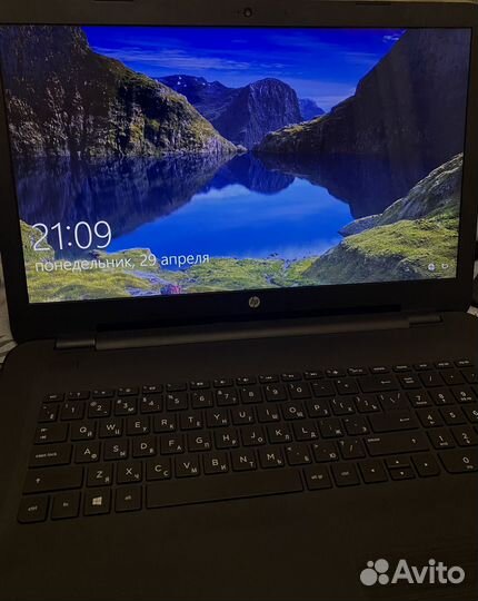 Ноутбук HP 17-y006ur