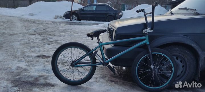 Трюковой велосипед bmx