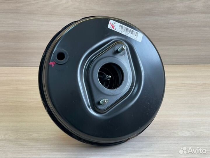 Вакуумный усилитель Renault Sandero Stepway