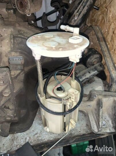 Бензонасос Suzuki Sx4 2010