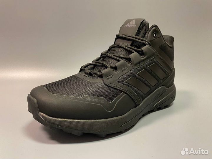 Кроссовки adidas terrex swift зимние