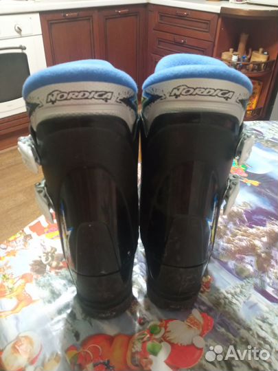 Горнолыжные ботинки детские Nordica