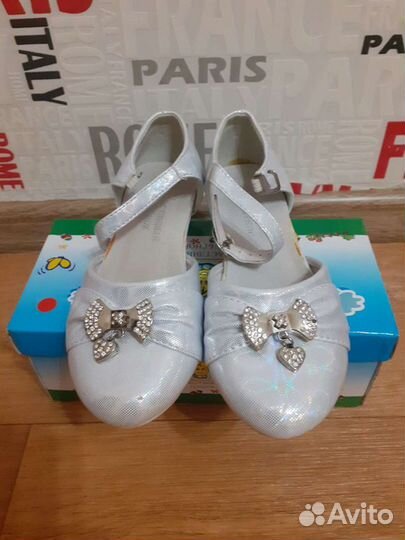 Туфли для девочки