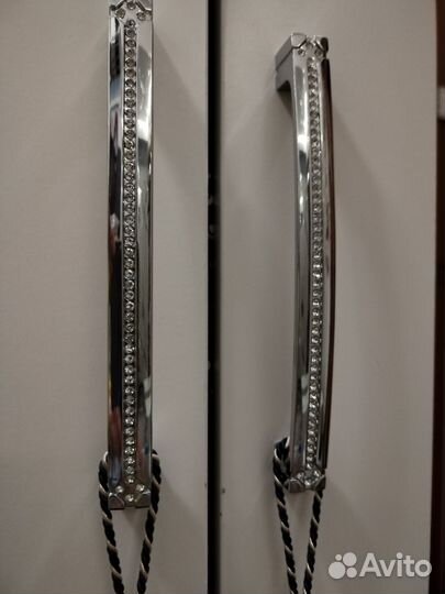 Ручка мебельная новая, со стразами. 16 см