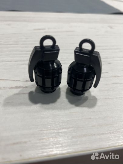 Колпачки на нипель велосипеда