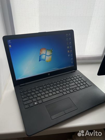 Ноутбук HP 15-bw590ur