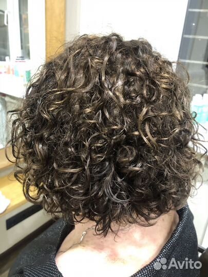 Химическая завивка волос