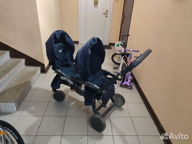 Коляска для двойни