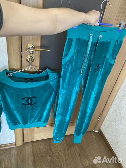 Спортивный костюм