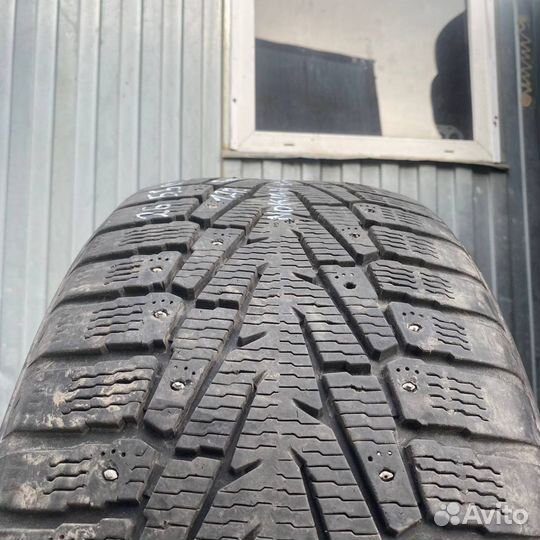 Nokian Tyres Hakkapeliitta 7 SUV 265/50 R20 111T