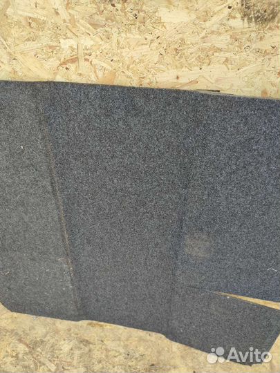 Пол багажника Vw Tiguan 1