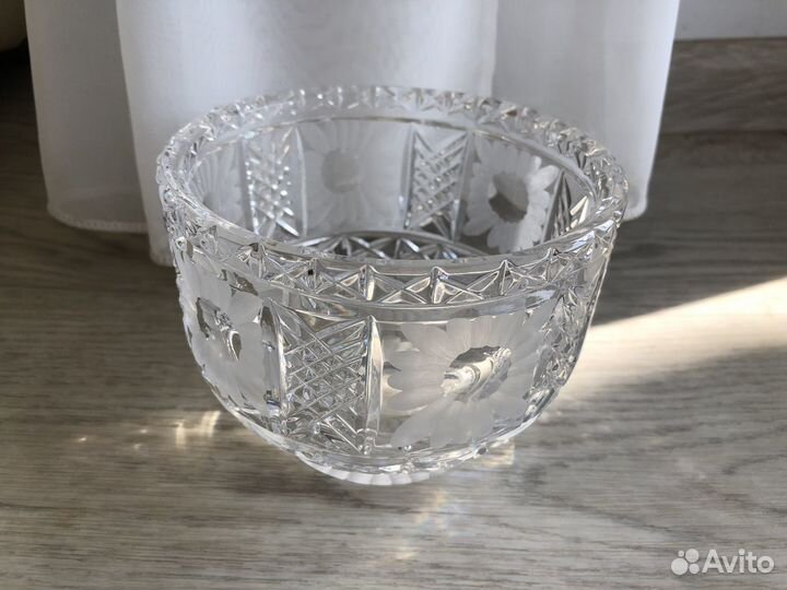 Конфетница хрустальная новая