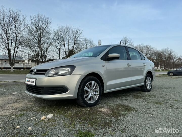 Volkswagen Polo 1.6 AT, 2011, 117 000 км