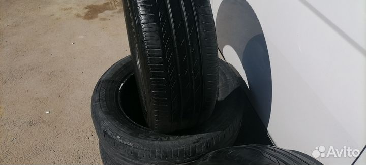 Bridgestone Turanza T001 215/60 R16