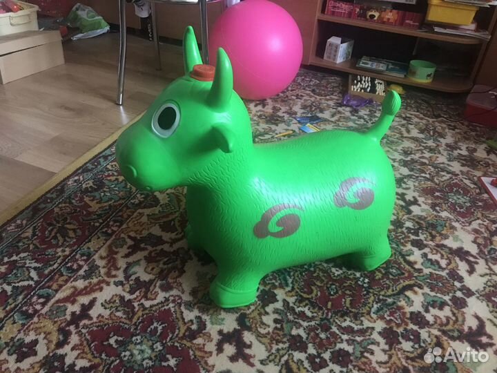 Игрушка Корова надувная