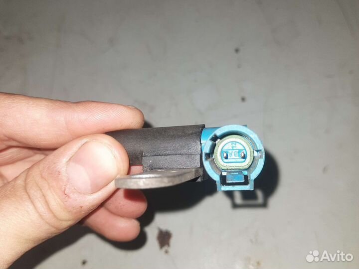 Датчик положения коленвала рено логан 1