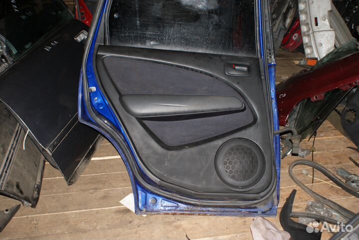 Обшивки дверей Mitsubishi Outlander CU