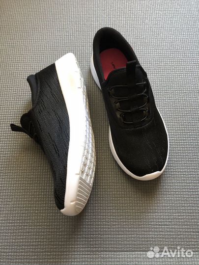 Слипоны Levis