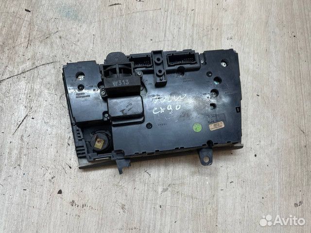 Блок управления климатической установкой Volvo