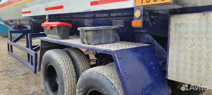Полуприцеп химическая цистерна АвтоГазТранс ЦЖУ 18-2,0, 2004