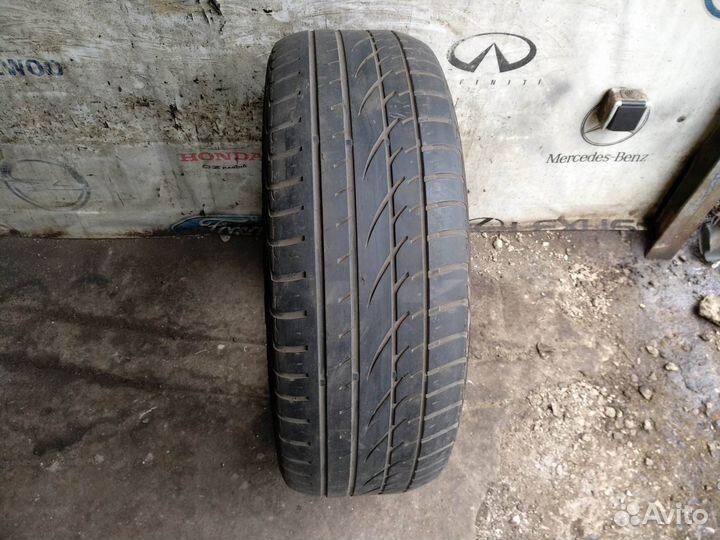 Continental CrossContact UHP E 225/55 R18 98V