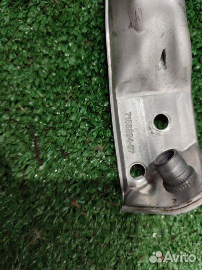 Кронштейн усилителя бампера правый Bmw 530I F10