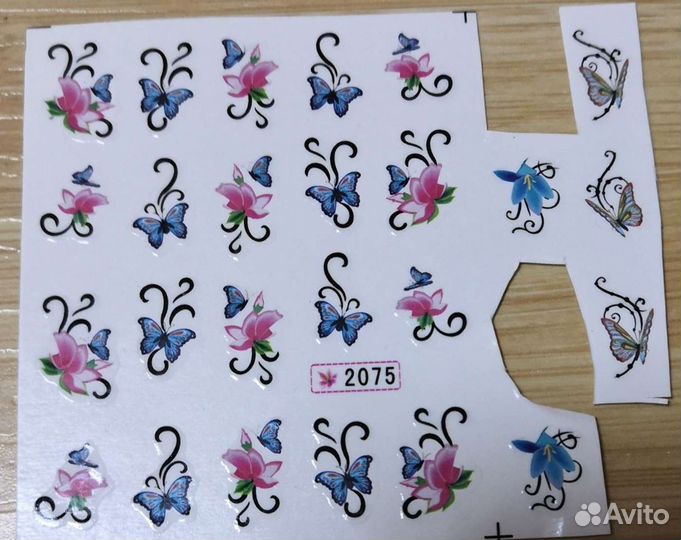 Наклейки для маникюра