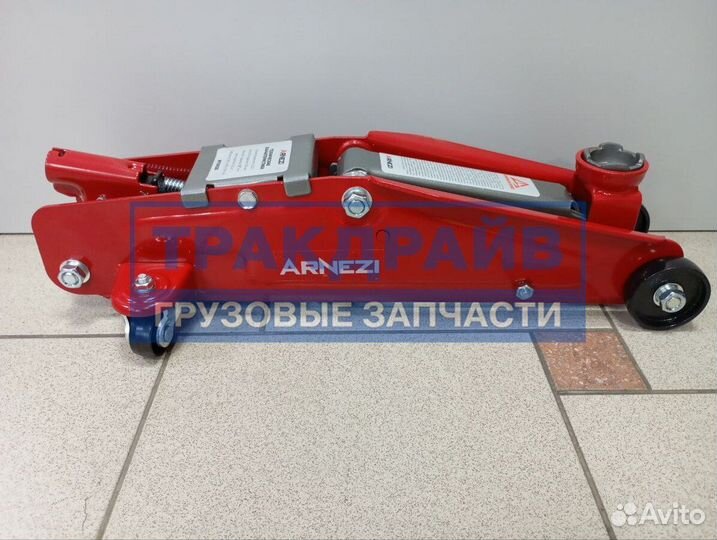 Домкрат гидравлический подкатной 2,5т 135-387мм