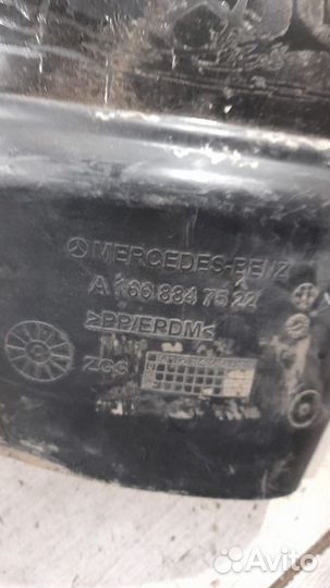 Подкрылок задний правый Mercedes Gl Gls X166 С