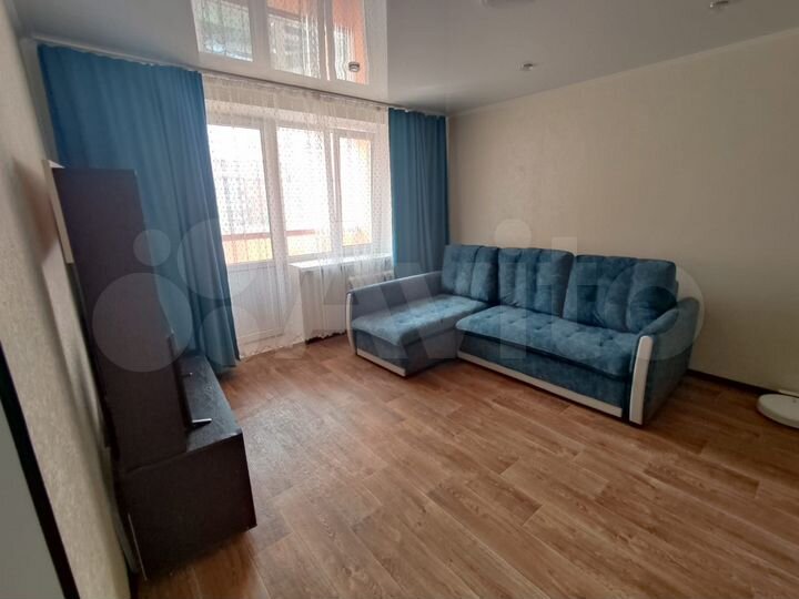 1-к. квартира, 37 м², 3/6 эт.