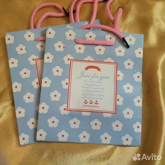 Пакет подарочный новый