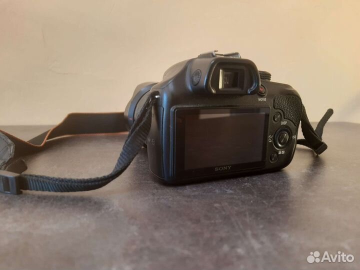 Зеркальный фотоаппарат Sony Ilce-3500