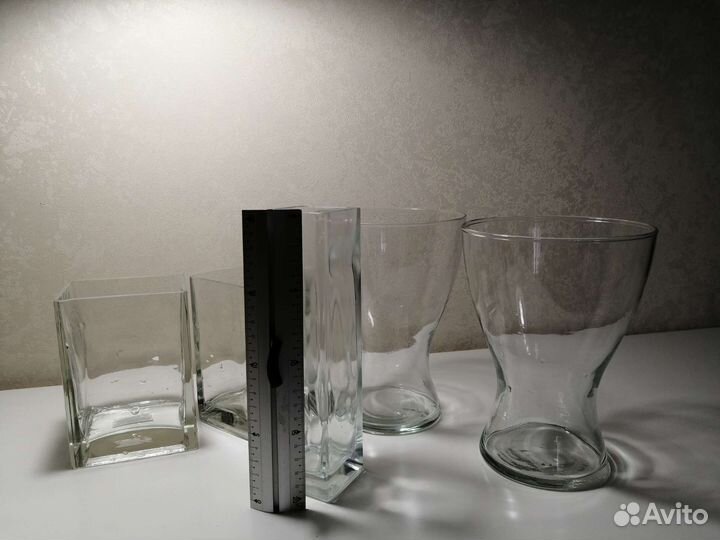 Вазы, ракушки, морские звезды