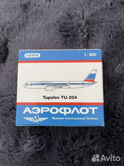 Модель самолета 1:600