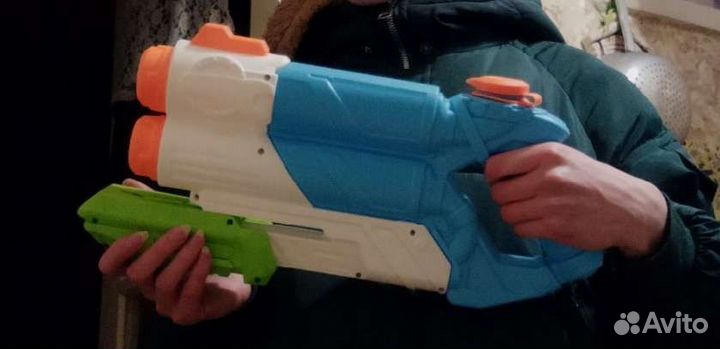 Детский водный пистолет